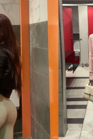 Lồn ngon lại chăm tập gym